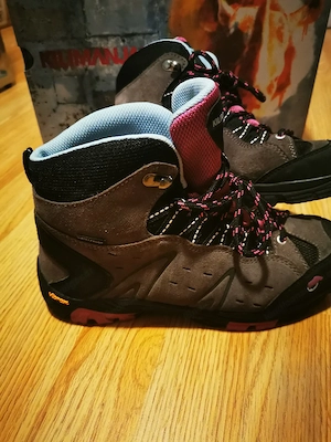 Trekkingschuhe Bild 2