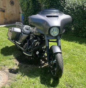 Gepflegte starke  Harley-DavidsonStreet Glide  FLHX  mit vielen Kraft und hartem Sound! Bild 2