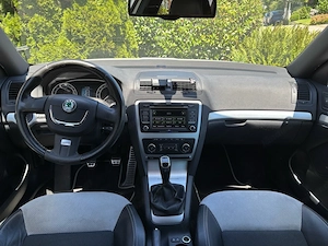 Skoda Octavia RS Kombi 2.0 TDI 170PS Bild 5