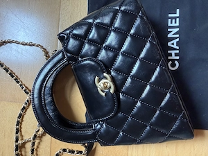 Chanel Mini Kelly Umhängetasche schwarz  Bild 2