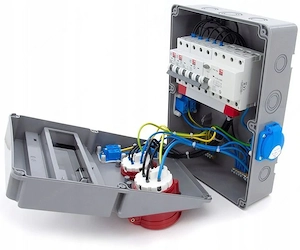 Artikel: Electric wall distributor 4 x 230 V 16A   1 x 16A 5P   1 x 32A 5P complete set of construct Bild 3