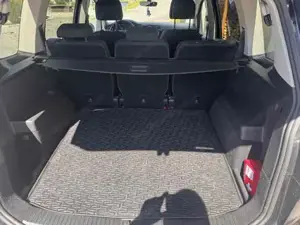 VW Touran Bild 6