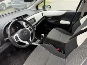 Toyota Yaris Bild 5