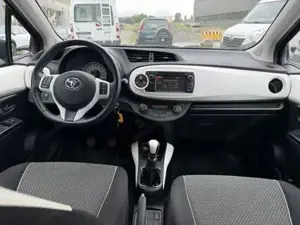 Toyota Yaris Bild 3