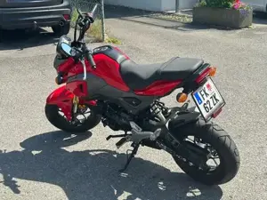 Honda MSX 125  Bild 7