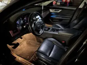 Jaguar XF Bild 4
