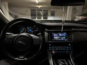 Jaguar XF Bild 6
