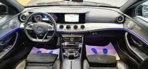 Mercedes-Benz E 220 Bild 11