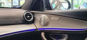 Mercedes-Benz E 220 Bild 17