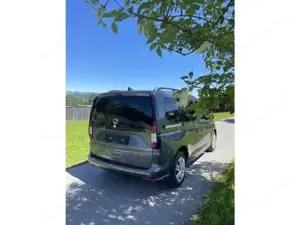 VW Caddy Bild 8