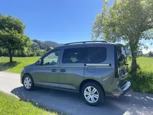 VW Caddy Bild 6