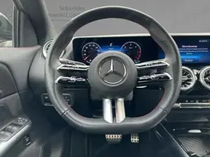 Mercedes-Benz GLA 200 Bild 7