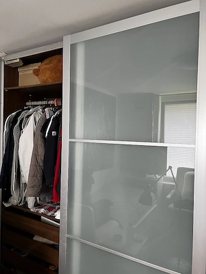 IKEA PAX mit Schiebetüre Bild 5