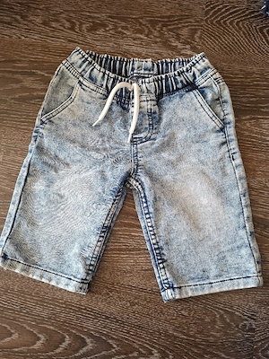 6 Stück kurze Hosen Bild 4