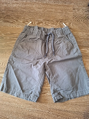 6 Stück kurze Hosen Bild 2