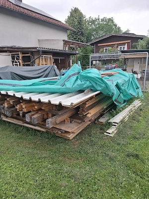 Holz zu verkaufen