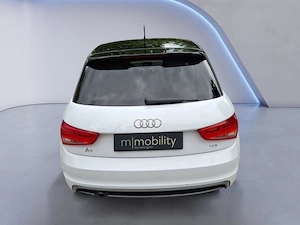 Audi A1 Sportback S-Line 1.6 TDI Erstbesitz  Bild 4