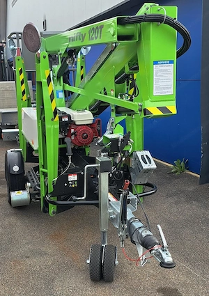 NIFTY LIFT 120 TPET  Anhängerarbeitsbühne Steiger Bühne netto EUR 33225 Bild 2