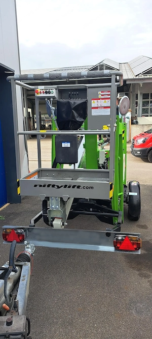 NIFTY LIFT 120 TPET  Anhängerarbeitsbühne Steiger Bühne netto EUR 33225 Bild 6