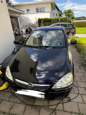 Opel Corsa Bastelauto Bild 4