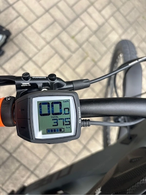 E Bike Cube wie NEU  Bild 3