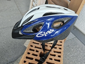 Fahrradhelm für Erwachsene zu verschenken