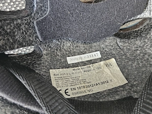 Fahrradhelm für Kinder zu verschenken  Bild 5