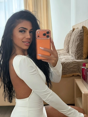 Hallo ich bin Sabrina  Bild 2