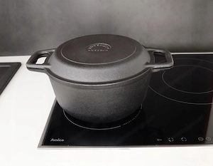 BBQ Dutch Oven Eintopf handgefertigt mit Fuesse ca. 12l fuer Lagerfeuer Camping etc. XXL Set mit Pfa Bild 6
