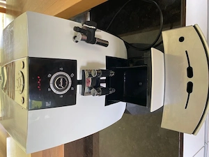 Kaffeemaschine Jura Impressa J5 Bild 2