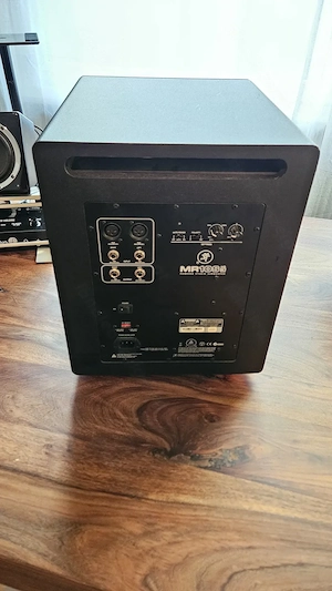 Mackie MR10S mk3 Studio Subwoofer Bild 4