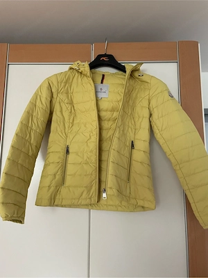 Moncler Jacke Bild 2