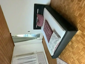 Zimmer zu vermieten  -  1-Zimmer in WG
