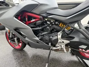 Ducati Supersport  Bild 2