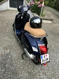 Vespa GTS 300 ABS Bild 4