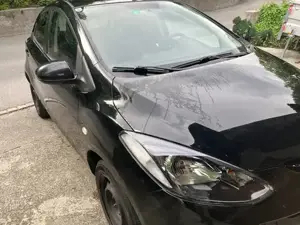 Mazda 2 Bild 2