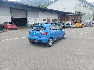Verkaufe Renault Clio Bild 2