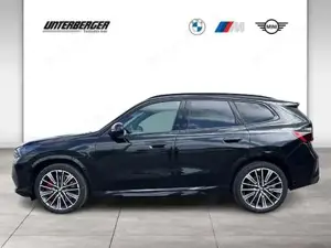 BMW X1 xDrive23d U11 B47 M Sportpaket Head-Up DAB Bild 3