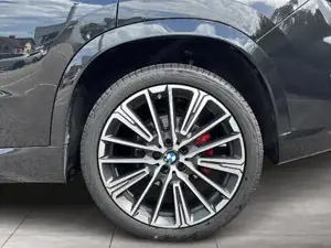 BMW X1 xDrive23d U11 B47 M Sportpaket Head-Up DAB Bild 6