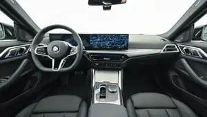 BMW i4 xDrive40 Gran Coupe G26 XE2 M Sportpaket DAB Bild 9