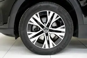 Mercedes-Benz GLB 180 d LM KAM ParkAss. SpurH Navi KlimaA FLA Bild 4
