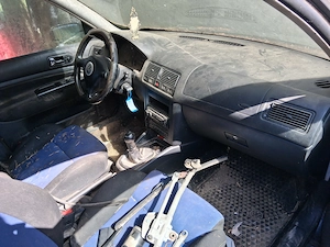 Vw golf4 kombi motorschaden Bild 4