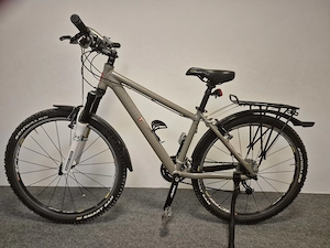 Kraftstoff Trekking- Citybike 26'' mit Gepäckträger und Beleuchtung Bild 3