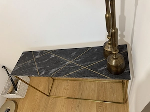Konsole ( aus echtem Marmorstein)  Bild 2