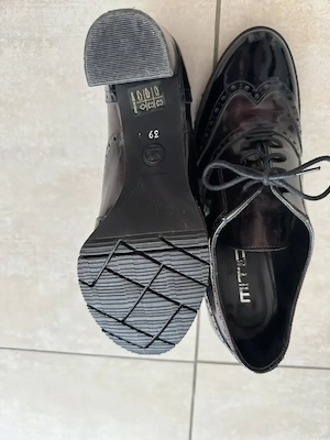 Highheels   Pumps   Gr. 39   Absatz 8cm   Farbe: rot-schwarz   Bild 3