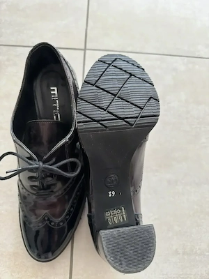 Highheels   Pumps   Gr. 39   Absatz 8cm   Farbe: rot-schwarz   Bild 3