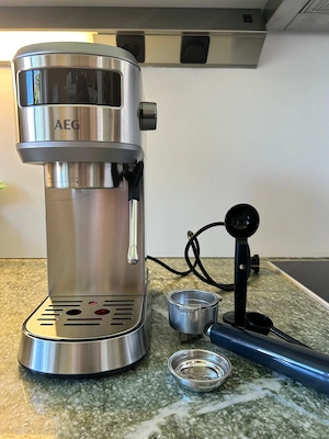 AEG Espresso Siebträgermaschine EC6-1-6ST Gourmet Bild 5