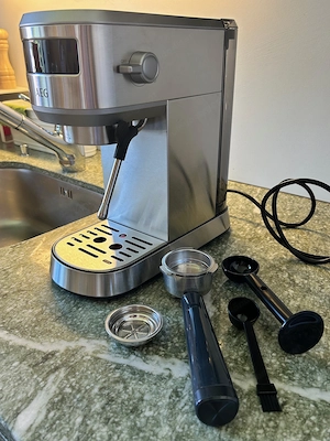 AEG Espresso Siebträgermaschine EC6-1-6ST Gourmet Bild 2