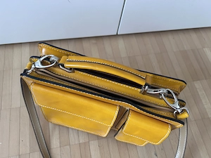 Ledertasche orange 28x22cm Bild 2