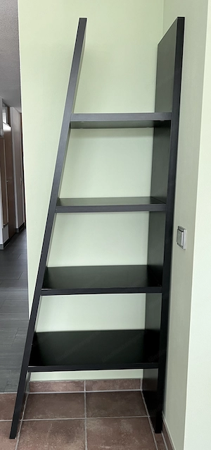 Modernes praktisches Regal im Leiter-Stil, Schrägregal Bild 2